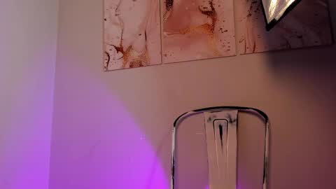   ambarsulliva  online show from September 2025 11:43:01 AM