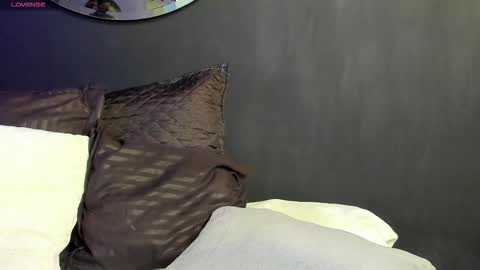 Snapshot of noah25_ chatting on November 2025 03:16:01 AM Noah online show from November 2025 03:16:01 AM