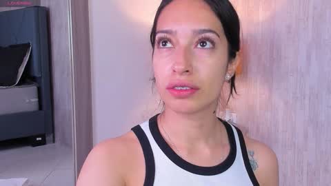 Snapshot of noah25_ chatting on December 2025 04:06:02 AM Noah online show from December 2025 04:06:02 AM