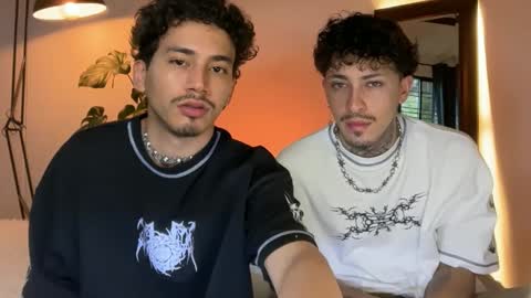 Snapshot of noah_and_steven chatting on May 2026 08:59:01 PM noah_and_steven online show from May 2026 08:59:01 PM