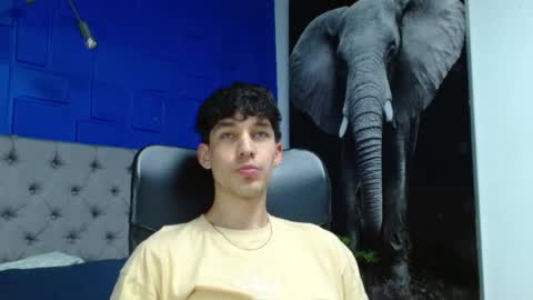 Noah Brigth online show from December 2024 01:54:01 AM