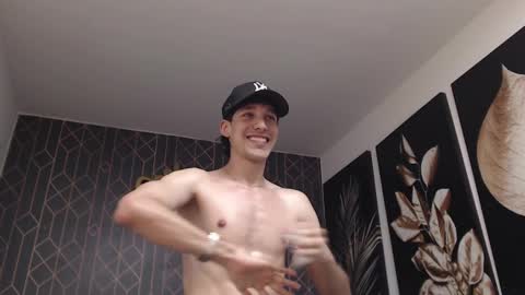 Noah Brigth online show from March 2025 06:12:02 AM