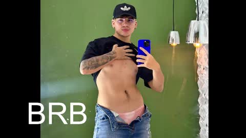 Snapshot of noah_coleman__ chatting on February 2025 05:41:01 AM NOAH online show from February 2025 05:41:01 AM