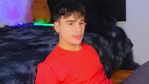 Snapshot of noah_coleman__ chatting on October 2025 03:37:01 AM NOAH online show from October 2025 03:37:01 AM