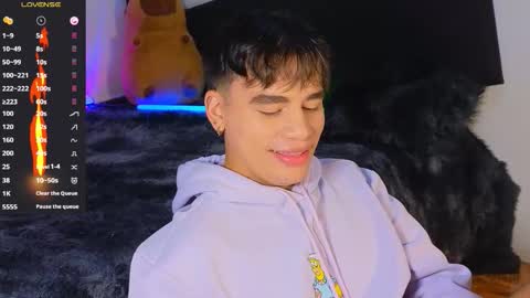 Snapshot of noah_coleman__ chatting on October 2025 12:57:01 AM NOAH online show from October 2025 12:57:01 AM