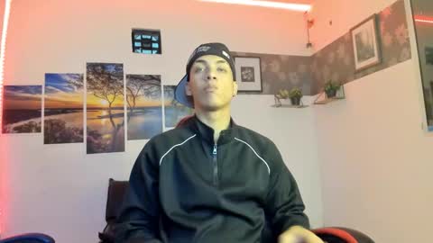 Snapshot of noah_flynn1 chatting on March 2026 08:40:01 AM noah_flynn1 online show from March 2026 08:40:01 AM