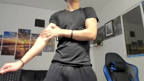 Snapshot of noah_flynn1 chatting on March 2026 08:09:01 AM noah_flynn1 online show from March 2026 08:09:01 AM