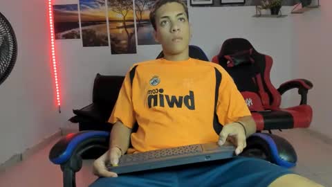 Snapshot of noah_flynn1 chatting on March 2026 10:41:01 AM noah_flynn1 online show from March 2026 10:41:01 AM