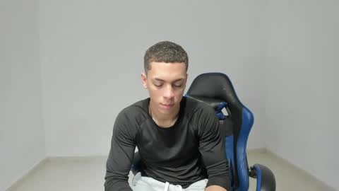 Snapshot of noah_flynn1 chatting on March 2026 12:16:01 PM noah_flynn1 online show from March 2026 12:16:01 PM