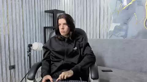 Snapshot of noah_ggh chatting on April 2026 08:21:01 PM noah_ggh online show from April 2026 08:21:01 PM