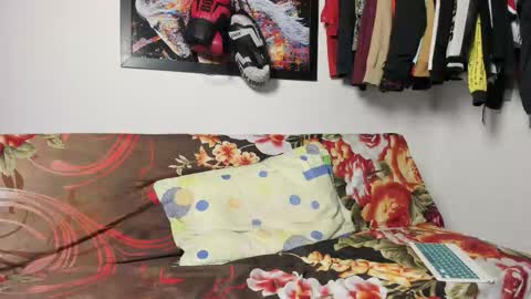 Snapshot of noah_happy07 chatting on November 2025 11:51:02 PM Noah online show from November 2025 11:51:02 PM