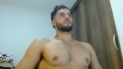 Snapshot of noah_jhonsonn chatting on June 2026 04:33:02 AM Noah online show from June 2026 04:33:02 AM