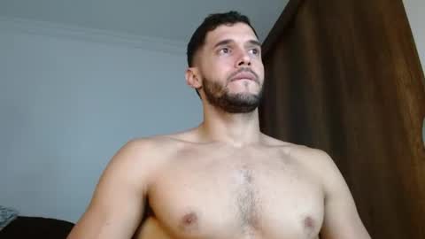 Snapshot of noah_jhonsonn chatting on July 2026 12:03:01 PM Noah online show from July 2026 12:03:01 PM