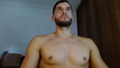 Snapshot of noah_jhonsonn chatting on July 2026 04:06:01 PM Noah online show from July 2026 04:06:01 PM