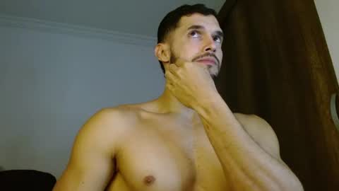 Snapshot of noah_jhonsonn chatting on August 2026 11:57:02 AM Noah online show from August 2026 11:57:02 AM