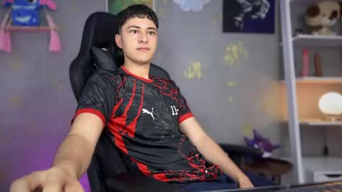 noah  online show from April 2026 10:41:01 AM