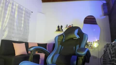 Snapshot of noah_mf chatting on April 2026 05:54:02 AM noah_mf online show from April 2026 05:54:02 AM