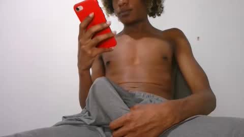 Noah Millers online show from September 2025 07:19:02 PM