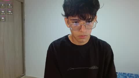 Snapshot of noah_millerx_ chatting on May 2026 03:03:02 AM noah online show from May 2026 03:03:02 AM