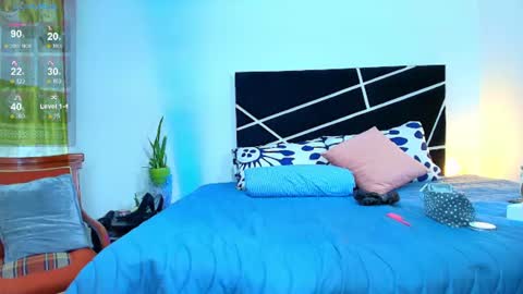 Noah and Luxy online show from July 2026 10:46:02 AM