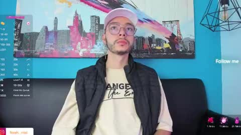 Snapshot of noah_ricci_ chatting on February 2025 12:01:02 PM online show from February 2025 12:01:02 PM