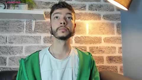 Snapshot of noah_ricci_ chatting on September 2025 12:38:01 PM online show from September 2025 12:38:01 PM