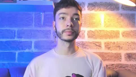 Snapshot of noah_ricci_ chatting on November 2025 12:38:02 PM online show from November 2025 12:38:02 PM