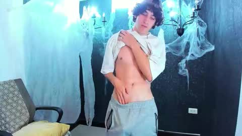 Snapshot of noah_sokolov chatting on October 2025 06:09:01 PM noah_sokolov online show from October 2025 06:09:01 PM