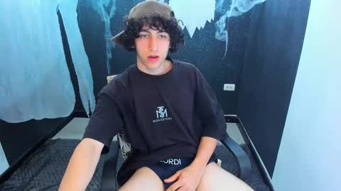 Snapshot of noah_sokolov chatting on October 2025 08:16:02 PM noah_sokolov online show from October 2025 08:16:02 PM