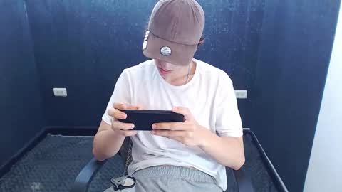 Snapshot of noah_sokolov chatting on November 2025 02:26:01 PM noah_sokolov online show from November 2025 02:26:01 PM