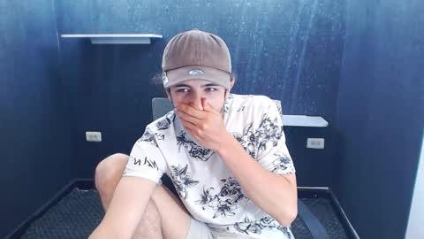 Snapshot of noah_sokolov chatting on December 2025 06:59:02 PM noah_sokolov online show from December 2025 06:59:02 PM