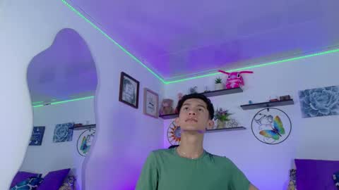Snapshot of noah_tyler_ chatting on October 2025 06:30:01 PM noah tyler  online show from October 2025 06:30:01 PM