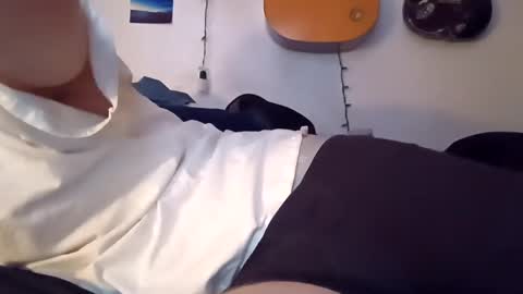 Noah Wesley online show from December 2024 12:14:02 PM