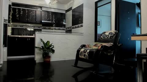 LIAM- noah online show from January 2025 03:39:02 PM