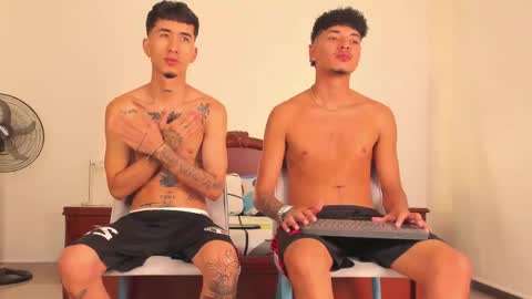 Snapshot of noahdaviss chatting on September 2025 11:59:01 PM noahdaviss online show from September 2025 11:59:01 PM