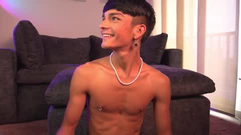 Noah     online show from February 2026 08:29:01 PM