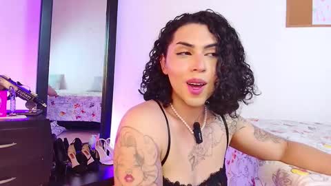 noahmonroe_11 online show from December 2025 08:46:01 PM