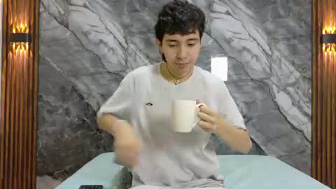 Snapshot of noahwalker__ chatting on July 2026 11:26:02 AM online show from July 2026 11:26:02 AM