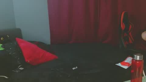 Noamartin online show from January 2025 12:20:02 AM