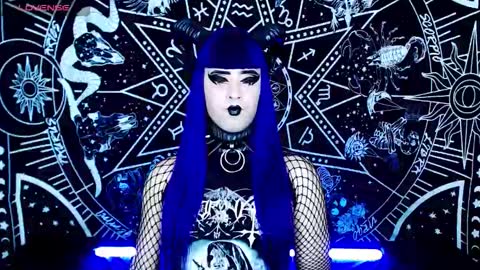 caroline online show from October 2025 12:08:02 AM