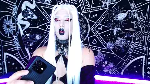 Snapshot of noamy_666 chatting on March 2026 08:53:01 PM caroline online show from March 2026 08:53:01 PM