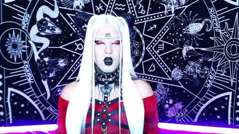 Snapshot of noamy_666 chatting on April 2026 10:33:02 PM caroline online show from April 2026 10:33:02 PM