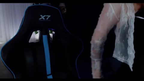 Sun or Luna online show from February 2025 08:30:01 PM