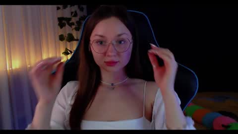 Sun or Luna online show from March 2025 08:07:02 PM