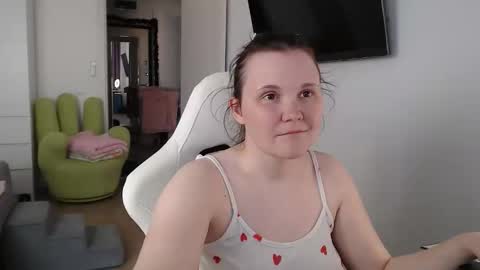 nodarell online show from May 2026 02:45:01 PM