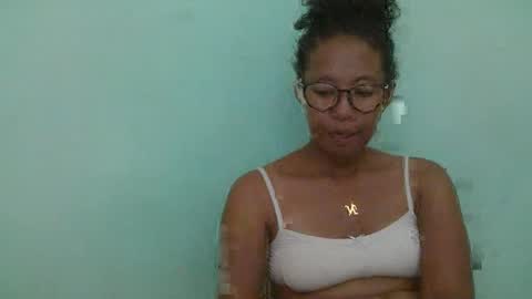 Snapshot of noellah chatting on March 2025 04:46:02 PM noellah online show from March 2025 04:46:02 PM