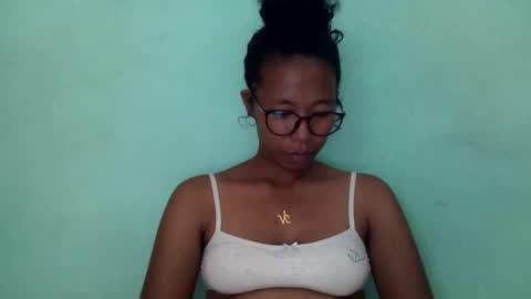 Snapshot of noellah chatting on March 2025 12:52:01 PM noellah online show from March 2025 12:52:01 PM