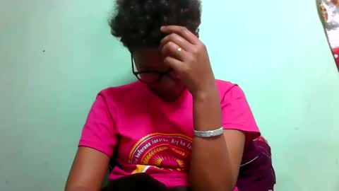 Snapshot of noellah chatting on September 2025 06:57:02 AM noellah online show from September 2025 06:57:02 AM