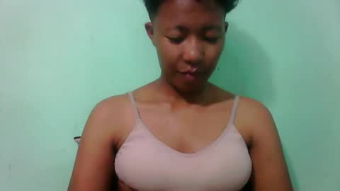 Snapshot of noellah chatting on September 2025 06:53:02 PM noellah online show from September 2025 06:53:02 PM