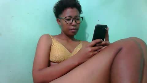 Snapshot of noellah chatting on September 2025 08:38:02 AM noellah online show from September 2025 08:38:02 AM